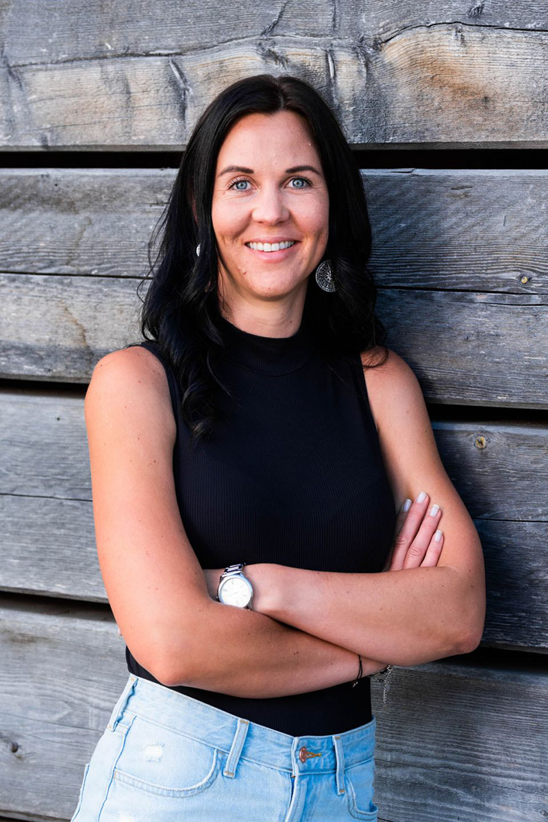 Portrait Mitarbeiter Katja Steiner